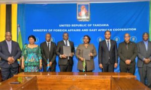 Coopération RDC-Tanzanie: L’impulsion décisive du Ministre Julien Paluku Kahongya pour un Accord Commercial sous 90 jours